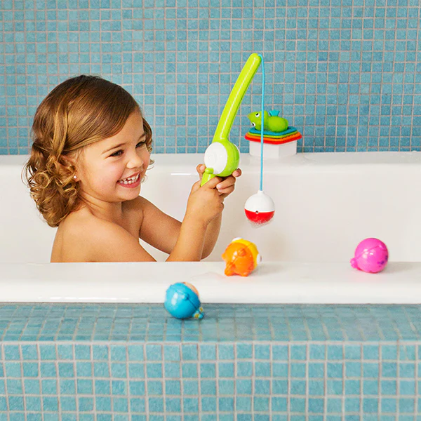 16-fishin-bath-toy-6.webp Fishin’™ Bath Toy