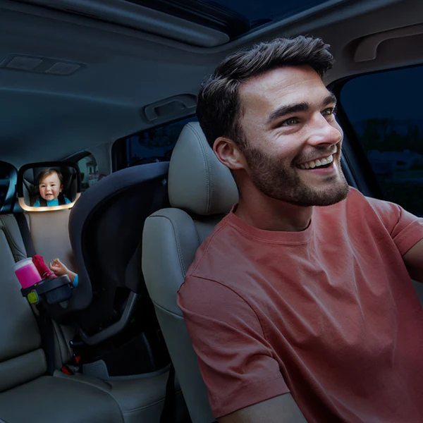 220-night-light-baby-in-sight-pivot-car-mirror-5.webp Night Light™ Baby In-Sight® Pivot Car Mirror