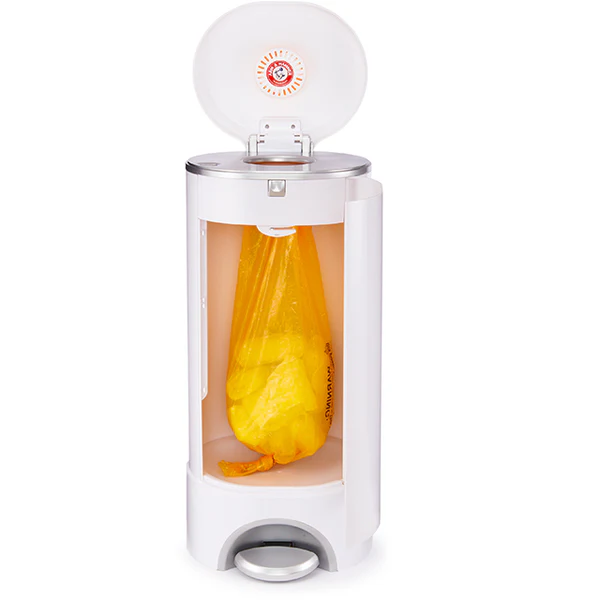 279-step-diaper-pail-3.webp Step™ Diaper Pail